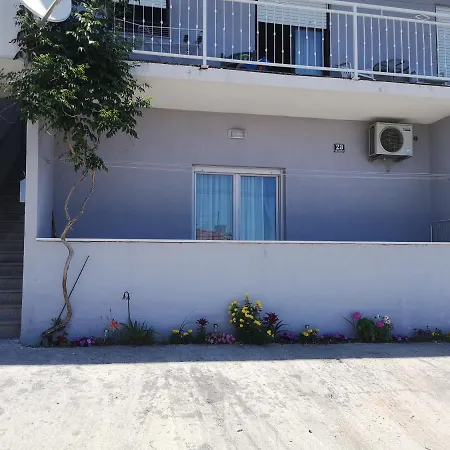 Antonio Apartment Podstrana